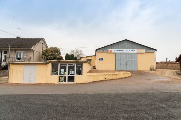 cercy_la_tour_magasin-2 Photo de l'agence Pompes Funèbres et Marbrerie Ducroiset - Cercy-la-Tour